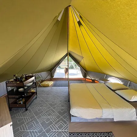 Le Tipi Lecci